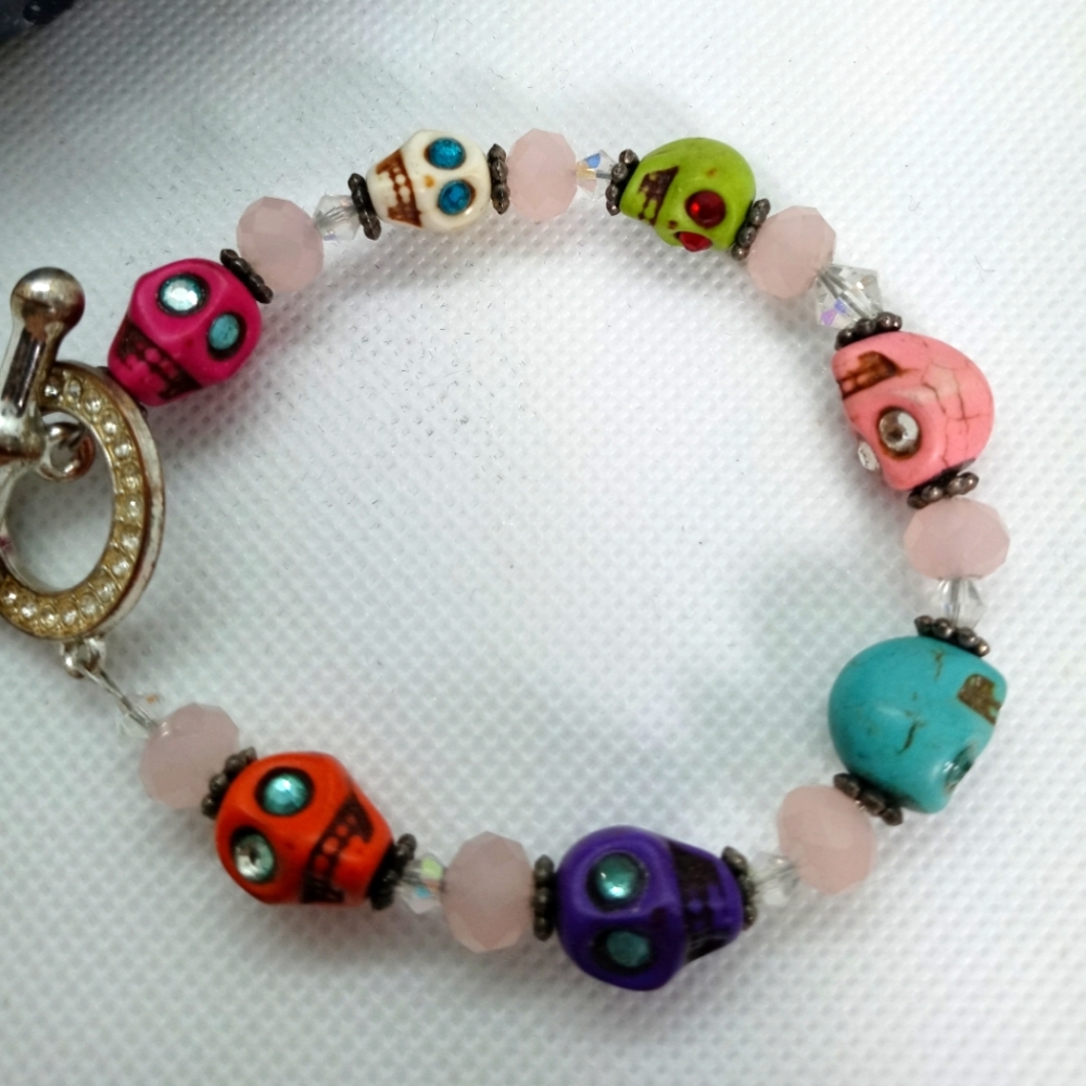 Skull head rose quartz bracelet